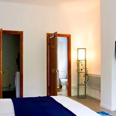 1bed Flat Free Parking Mid To Long Discounts