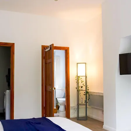 Apartment 1bed Flat Free Parking Mid To Long Discounts Birmingham